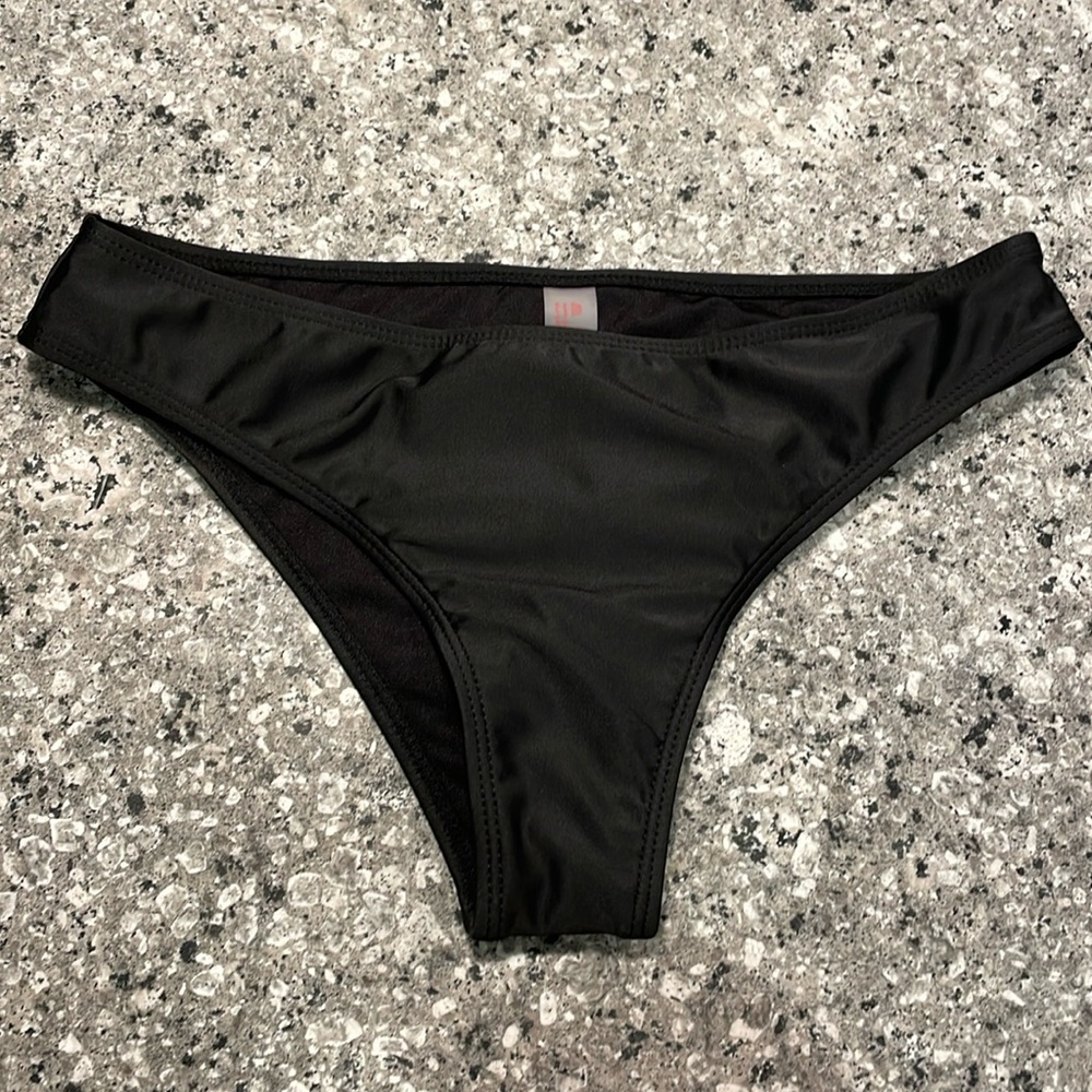 ROMWE New Black Bikini Bottom Medium